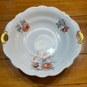 Rosenthal “Pompadour” 11” Round Serving Bowl. Vintage discontinued pattern